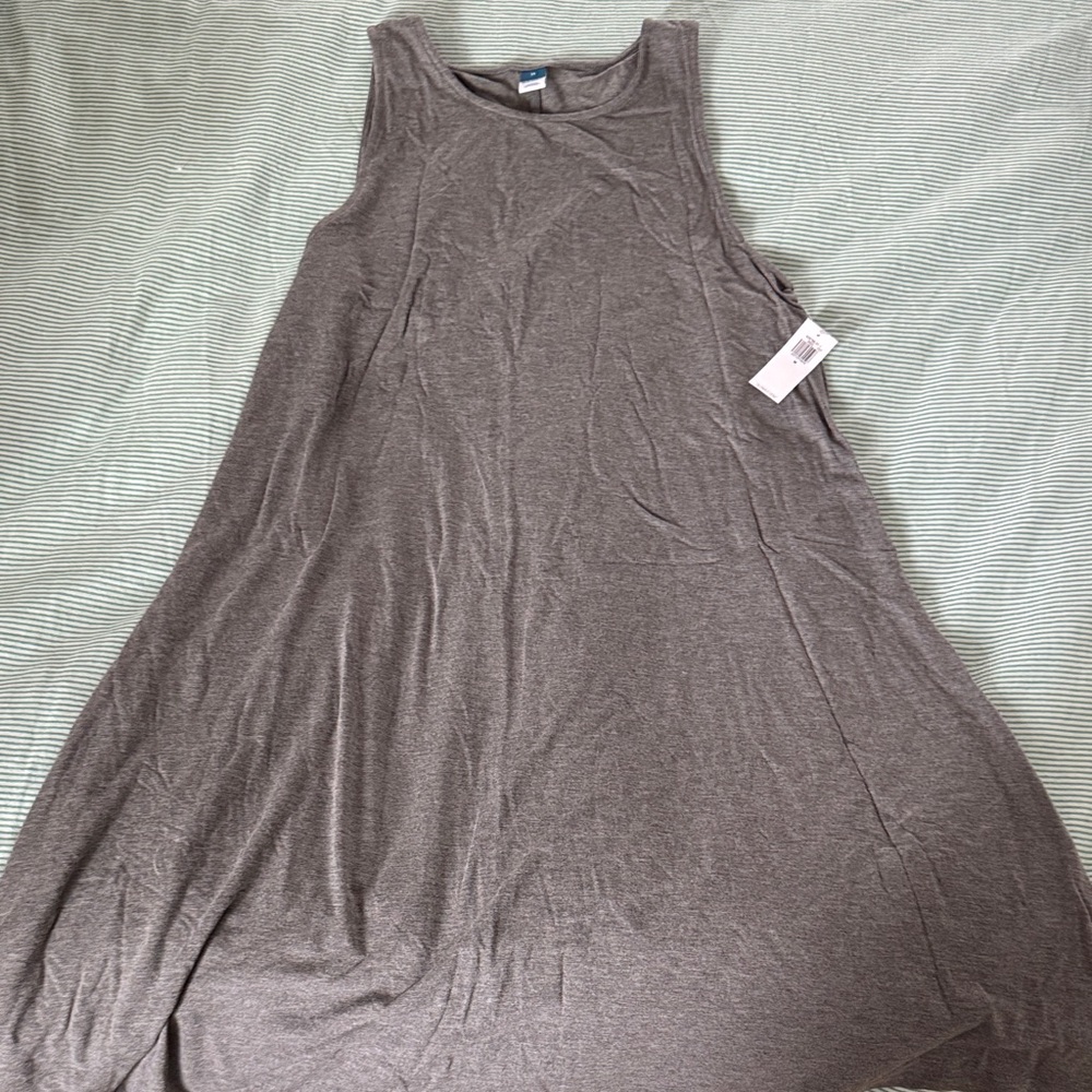 Old Navy Gray Sleeveless Top